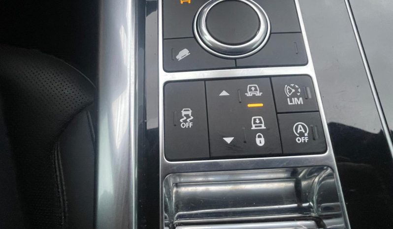 2017 Range Rover Sport HST full