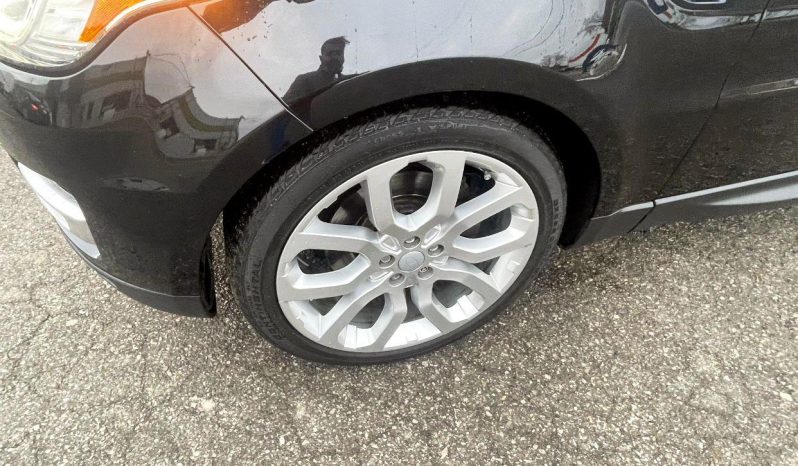 2017 Range Rover Sport HST full